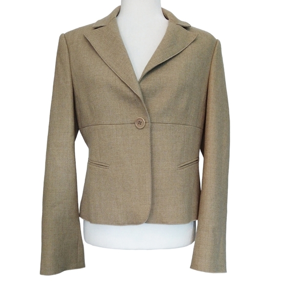 BCBGMaxAzria Wool Tan One Button Blazer Pockets Pleated Back Career Preppy - Picture 1 of 11